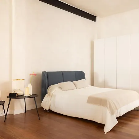 Eden Luxury Premier Penthouse Apartment *